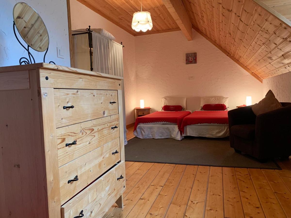 Ferme Noemie Villa Le Bourg-dʼOisans Kültér fotó